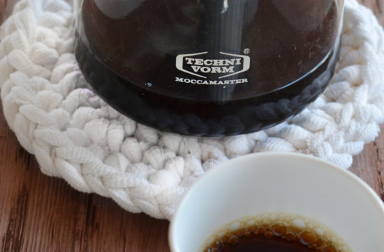 Virkat grytunderlägg